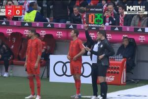 pg模拟器-永远的德甲传奇！穆勒完成第500次德甲出场 位列历史出场数第13位